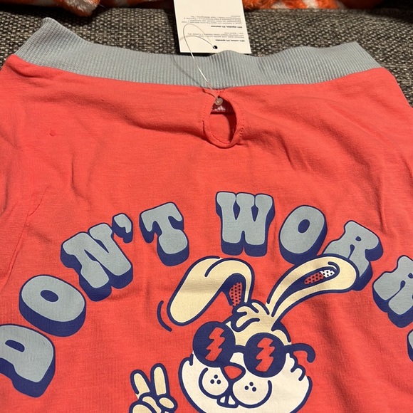 NWT Old Navy Pet Tee - Picture 3 of 9